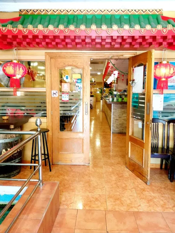 Restaurante chino "Río de Oro"