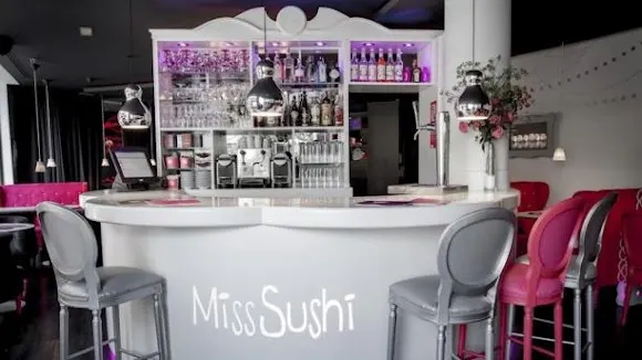 Miss Sushi Santa Ana | Comida Japonesa