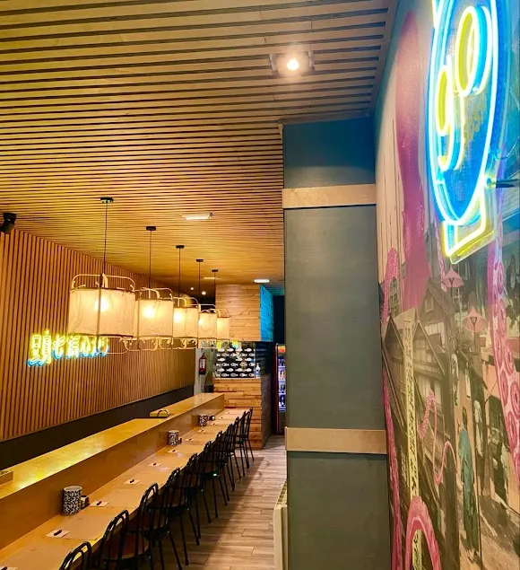 Restaurante Japonés Go Sushi