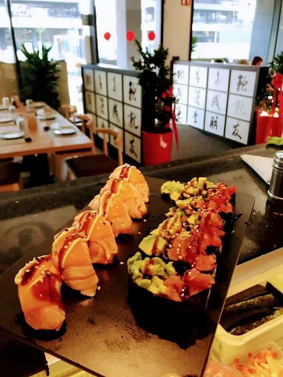 Más Que Sushi - El Masnou - Restaurante Japonès