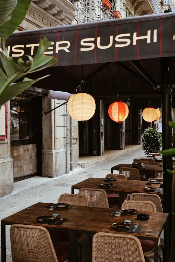Monster Sushi Aribau | Restaurante japonés Barcelona