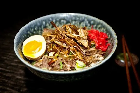 Izakaya: Ramen House