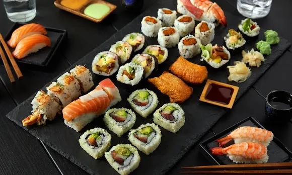 Restaurante Japonés Kami Sushi