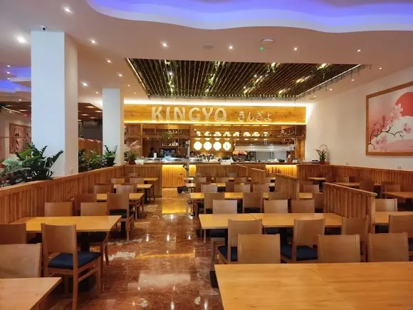 Kingyo Cornellá Restaurant Japonés (més que sushi)