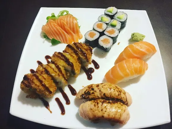 Restaurante Yifan sushi japonés