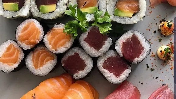 Izakaya fusion Santa Perpètua sushi bar - Santa Perpetua de Mogoda