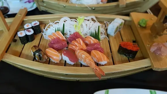 Holly Sushi