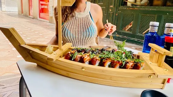 Restaurante Japonés - TOKYO SUSHI BAR - La Linea de la Concepcion