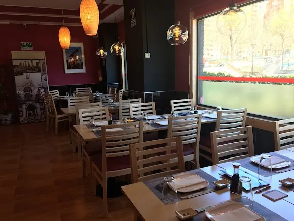 Restaurante Sushi Rakki