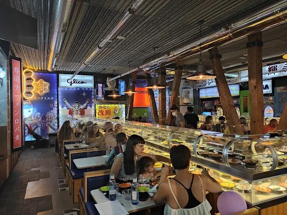 Running Sushi in Osaka - Madrid
