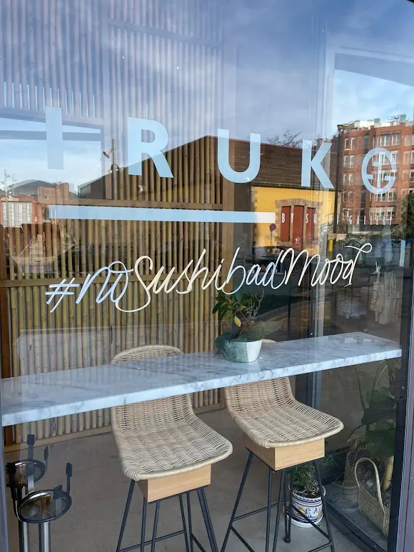 IRUKO by Sushi Gallery - Restaurante de sushi en Durango